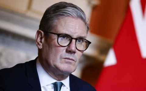 保守党指责Keir Starmer，称其增值税计划在国会议员发言前已被“泄露”